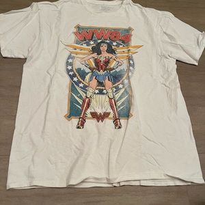 oversized wonder woman t-shirt